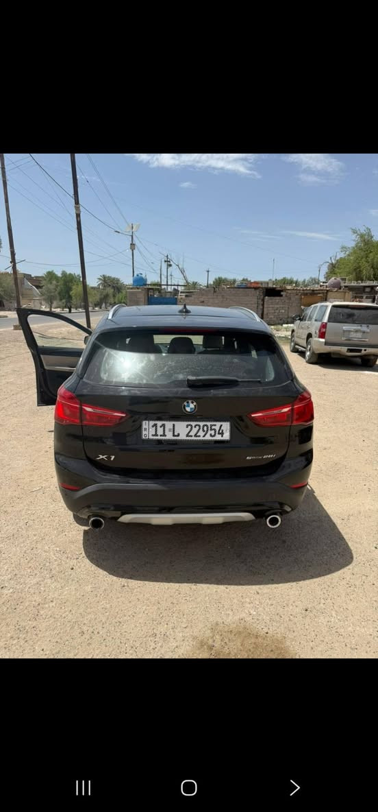 اسلام عليكم
BMW X1
فول مواصفات داخل كريمي هواي بيها مواصفات
مكفوله كير محرك 2000 توين تيربو
بيها صبغ جاملغ وبنيد صوره الحادث كدامكم
ماشيه 20 الف موديل 2020 عارضها 150 مال بيع وبيها مجال
مكاني بغداد الكاظميه ***********
