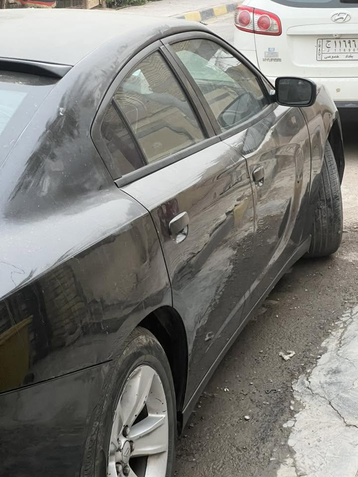 جارجر ٢٠١٦ السياره بيها ٥ قطع مواصفات السياره sxt رقم بغداد بسمي السعر ١٣٨ وبيها مجال للشراي سونر و صور الحادث موجودات بالمنشور الاستفسار اتصل بالرقم ***********
