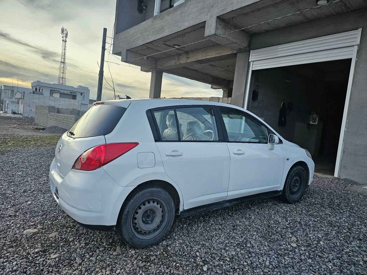 نیسان تیدامۆدیل2006
بڕاوە
گێرومەکینەوتەبریدبەشەرت بئ مەسرف 
شوێن حاجیاوا.رانیە
سحری42مەحامەلە ژم *********** رانية, السليمانية
