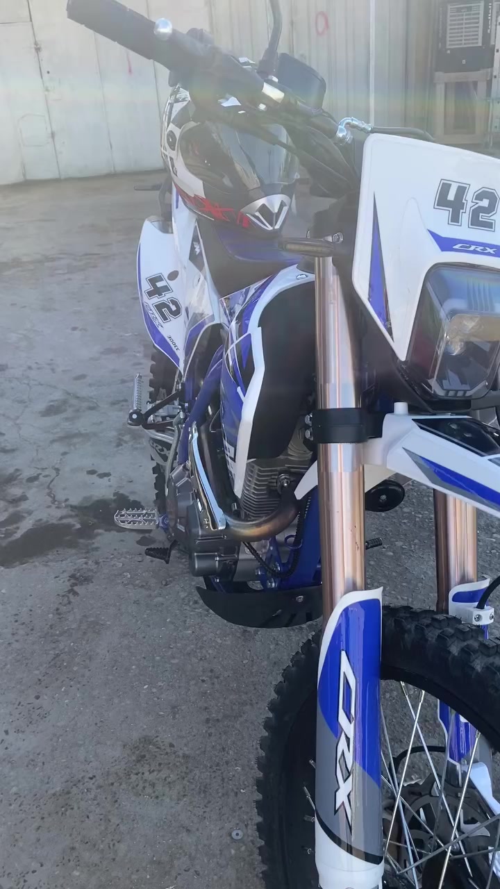 السلام عليكم دراجه قفاز البيع CRX 300ccمديل 26صار شهرين من نازله دراجه كفاله *********** السعر خاص.         الزعفرانيه
