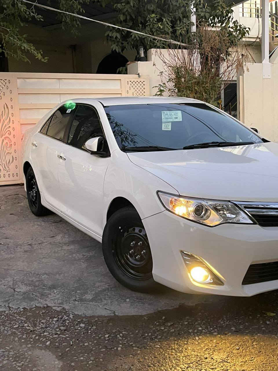 يا الله سلام عليكم حبايب❤️
تيوتا كامري 2014 خليجي

صبغ عام أثر طخات خفيفه شرط بدون أي دواخل
اكفلك شواصي لغود تكم داخليه و حوض سبير
اكفلك تكم وقماره شرط بدون قطره معجون

محرك كير حداديه صدر تبريد كله جديد
و انطيهن بشرط ع فحص
محرك شرط لا فتح لا تنقيص لا صوت رواجز
تخم تاير جديد السياره مابيه نقص برغي من كل النواحي
 ماشيه 220 كيلو
رقم سليمانيه بأسمي تحويل مباشر
سنويه رقم هزه كله جديد

مكان السياره فلوجه
***********
