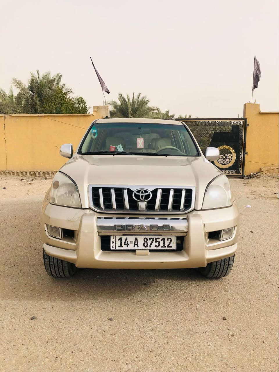 اسلام عليكم برادو 2007 وارد خليجي فول 1/1 6سلندر دبل تانكي كشنات كهربء تبريد 3قطع 7راكب شاشه كامره خلفي كشنات جلد السياره جاهزه محرك وكير وحداده وتخم تاير  سنويه 29 السياره برقي ما ناقصه السعر 150وبيه مجال قليل الاستفسار *********** مكاني بصره الزبير البصرة, العراق
