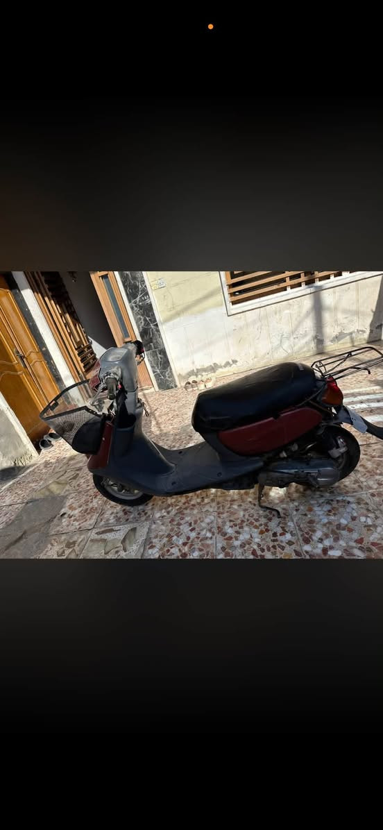 السلام عليكم 
للبيع ب250 وبيه مجال 
للستفسار اتصل 
***********
