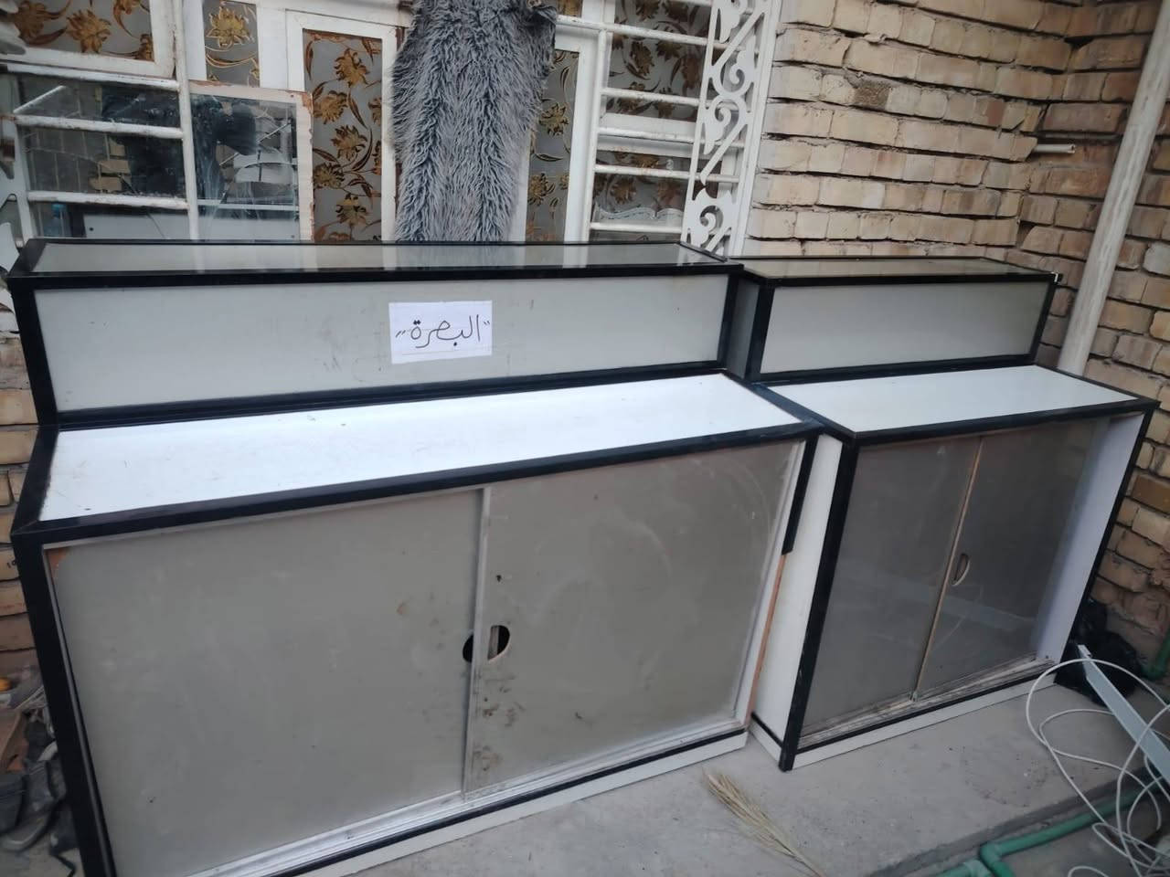 غراض للبيع ميزين او قطعه اعلان خارجيه ضوئيه للبيع ***********
