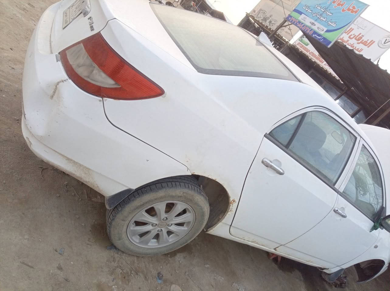 للبيع بي وايدي رقم قادسيه 2013 كير ومحرك كورله ابيع كوم حديد اكفلك سرقه وعشاير راعيهه مامتواصل وياه السعر 25وبيهه مجال المكان كربلاء ***********
