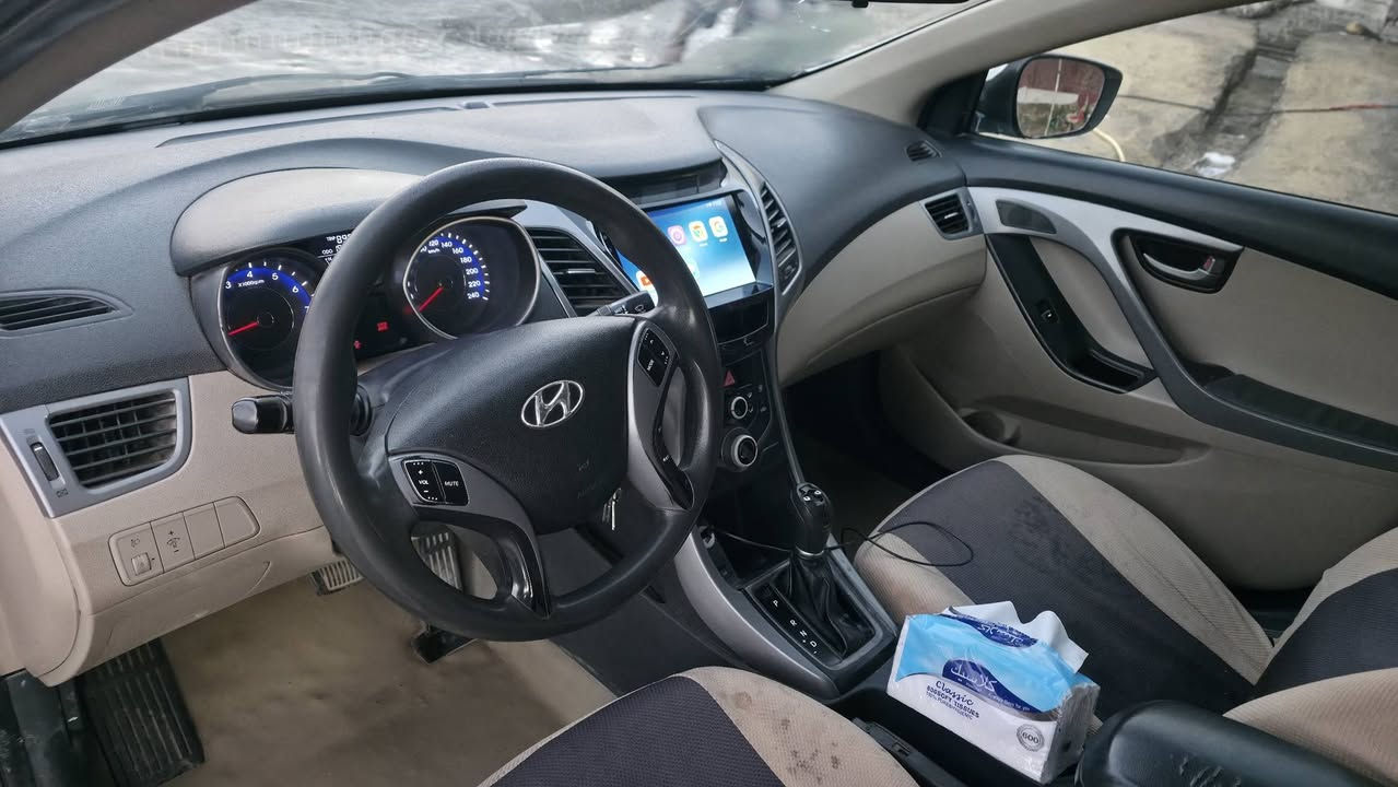 النترا ٢٠١٥ ابيض خليجي 
 محرك ١٦٠٠
رقم كربلاء 
بأسمي تحويل ثاني يوم
مكان السيارة كربلاء 
الرجاء قراءة التفاصيل 
السيارة غير مكفولة 
ابيع مصبوغة عام 
القمارة مروجة موضحة بالصور 
باتري جديد
ويل كب جديد 
تايرات جديدة 
صدر بحالة ممتازة 
الكير والمكينة بحالة ممتازة
السونار مرفق مع الصور 
تبريد ممتاز 

كلشي موضح بالصور 
تجي تفحص وتكلب بالكامل تعجبك بالعافية عليك 

السعر المعروض ٨٧ ورقة 
قابل للتفاوض للشراي 
مراسلة واتساب
***********
