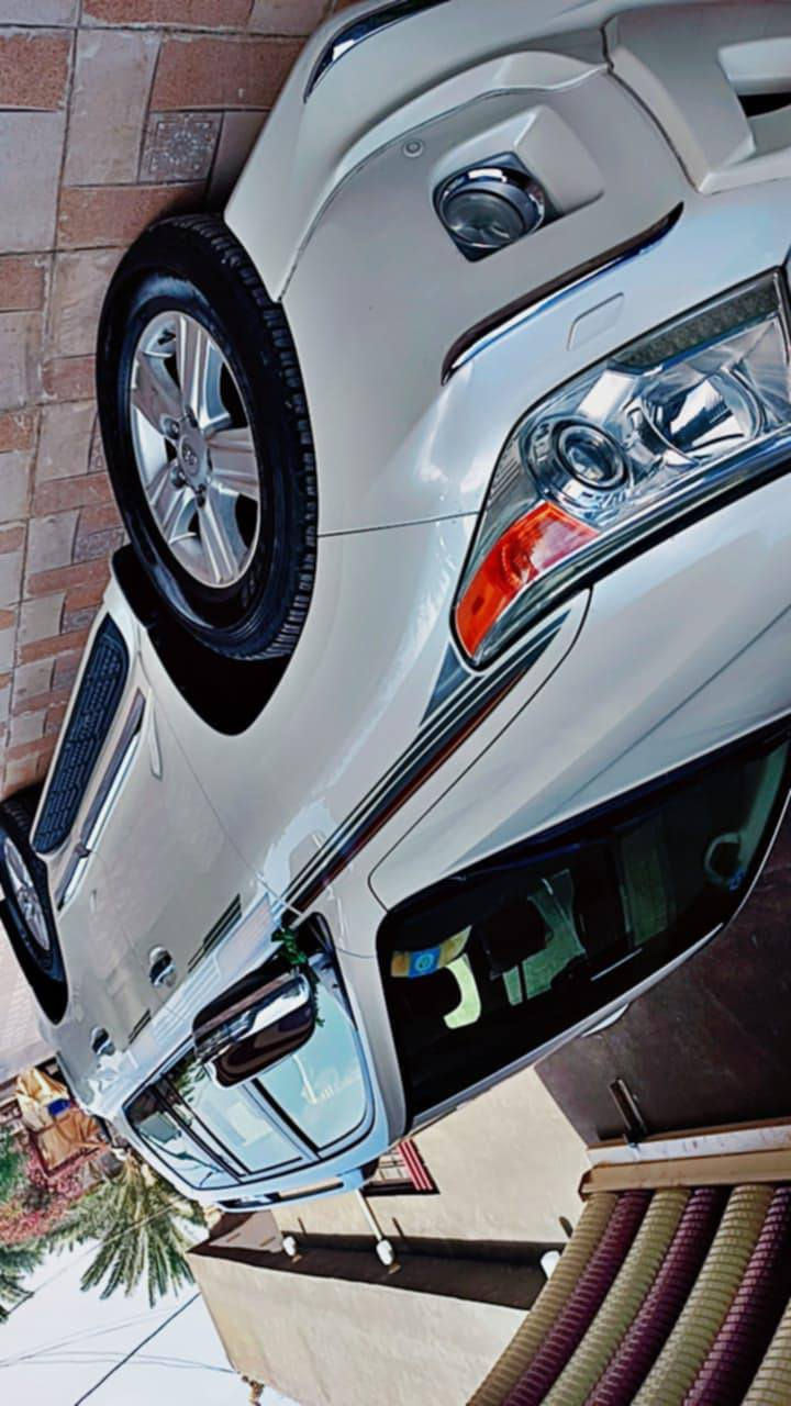 سلام عليكم لاندكروز 2014 بريم مكفوله كفاله عامه من شخط مال جناي والي يريده يتصل واني بلخدمه رقم بغداد ***********
