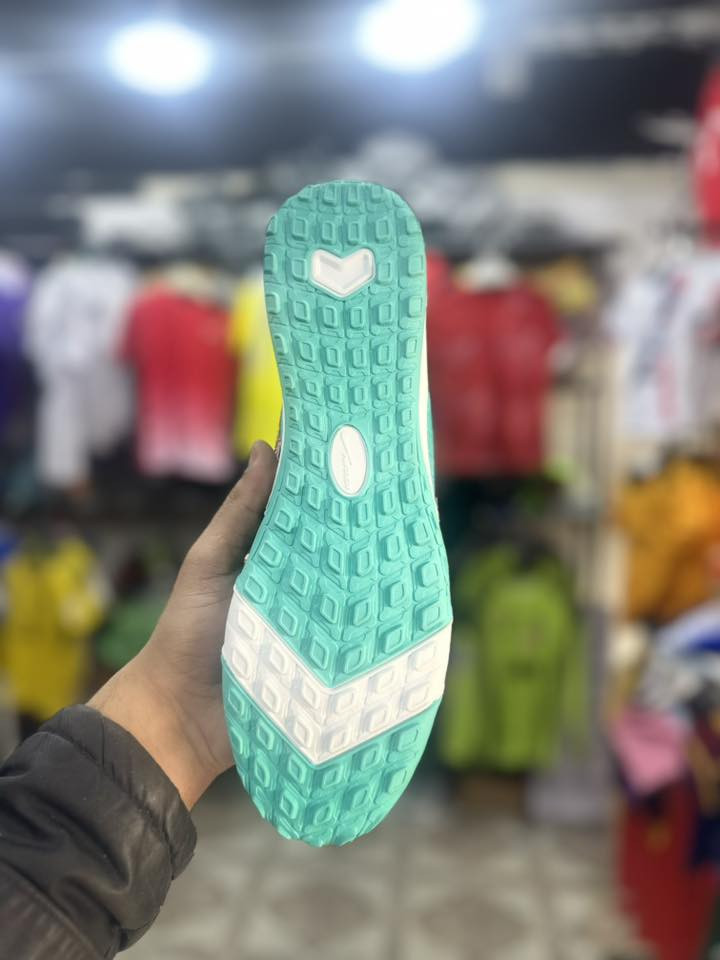 ￼ ‏توصيل مجاني 
‏20 الف 
‏قياس فقط 44￼￼


**إذا كنت صاحب هذا الإعلان وتريد حذفه لأي سبب، رجاءا أرسل رسالة إلى الدعم الفني**