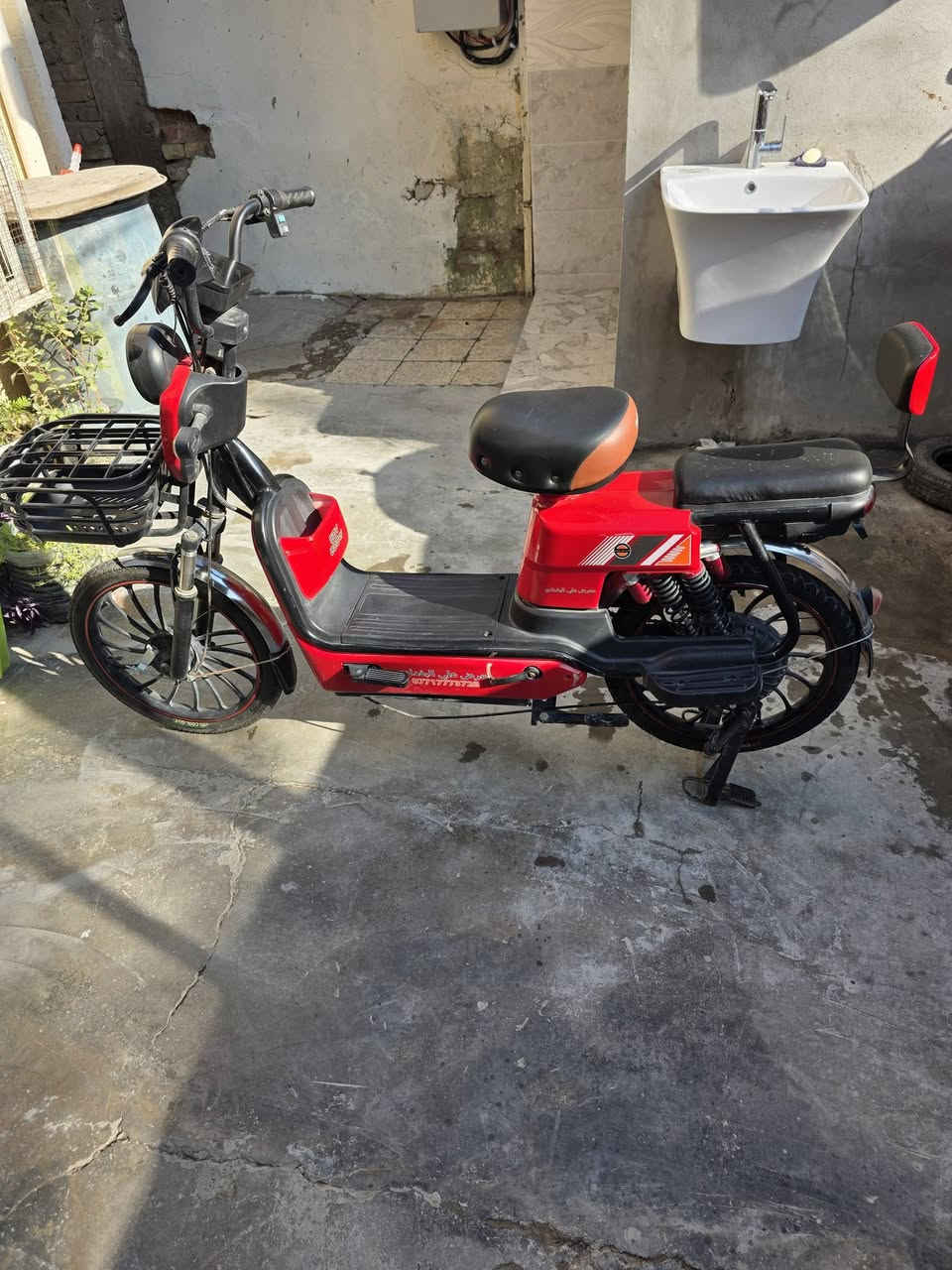 د
السلام عليكم دراجه شحن للبيع موديل 2025 حجم كبير دراجه كلش حلوة نظيفه تخم تاير كلشي بي شغال السعر ٣٥٠ وبي مجال بسيط المكان ديالى بعقوبه للاستفسار الاتصال على الرقم / ***********
