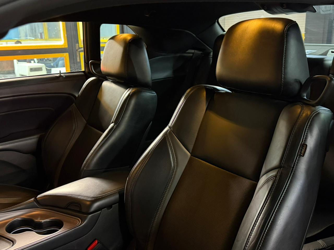 2023 اخر اصدار sxt plus
ماشيه 21 الف 
فول رادار امامي عدا فتحه سقف 
سياره حادثها جاملغ ايمن مصبوغ لا دواخل لا ايرباك 
سياره جدا نظيفه احلى من صور جاهزه من كلشي مبيها نقص مكانها اربيل كشنات جلد خزن تدفئه تبريد مع ستيرن كهرباء حساس كامرا شاشه كار بلي لايت زنون بلادي 
للاستفسار 
*********** 
***********
