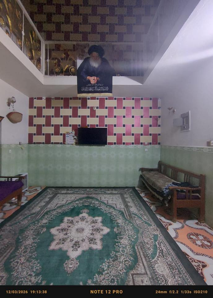 دار للبيع المساحة 200م

اربع غرف صاله مفتوحه 

استقبال مطبخ 

العنوان حي الجوادين خلف متوسطه رشيد عالي الكيلاني قرب صيدليه الشاكرين 

***********
