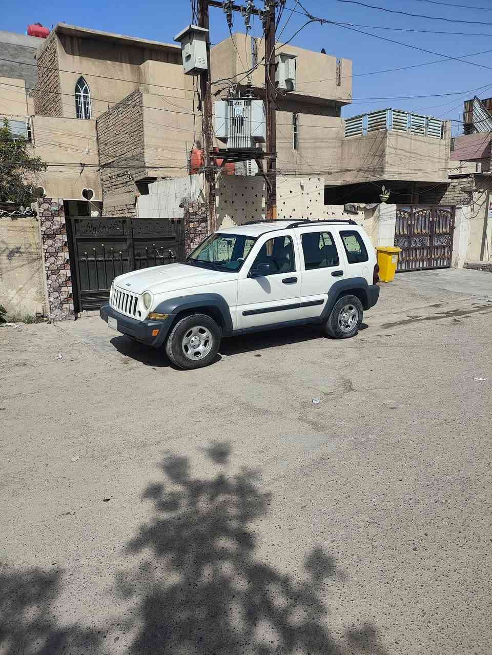 سلام عليكم
لبرتي 2007
ماشيه 146بسمي بغداد
سياره خير من الله 
مكفوله من كلشي
غير متواجد عل فيس 
***********
