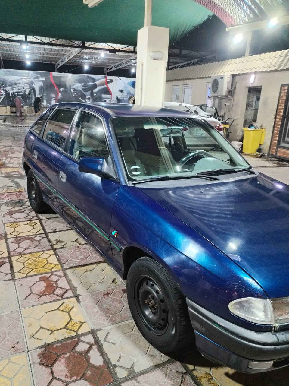 السلام عليكم
للبيع سياره استرا موديل 93
سياره جاهزه بس بيها اثر صرف 
رقم دولي سنويه تنتهي لل 29
صبخ دوائر فقط داخل جديد مغلف سعر 45 وبيها مجال
***********
