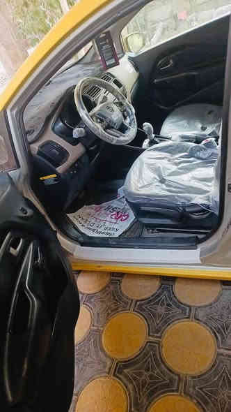 كيا ريو موديل 2013 وارد امريكي حادث باب سيارة ليبر واحد مكينة كير كهربائيات تبريد تخم تاير حدادية خير من الله مكينة 1600 مشروع وطني مصفرة غرامات و هيئه سعر 76 عنوان بغداد الزعفرانية الاتصال *********** بغداد
