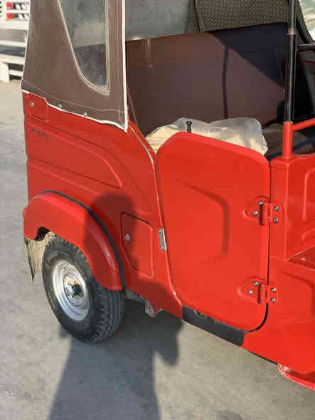 تكتك 2022/3رقم بغداد انكيلزي
بيه بارد الغد الايسر كلة  
معمرة دوس 
ومبدل بوشة وبستم 
بغداد الحسينية 
السعر 8250وبيه مجال لشراي 
يجي ويقتنع وسهلة 
***********
