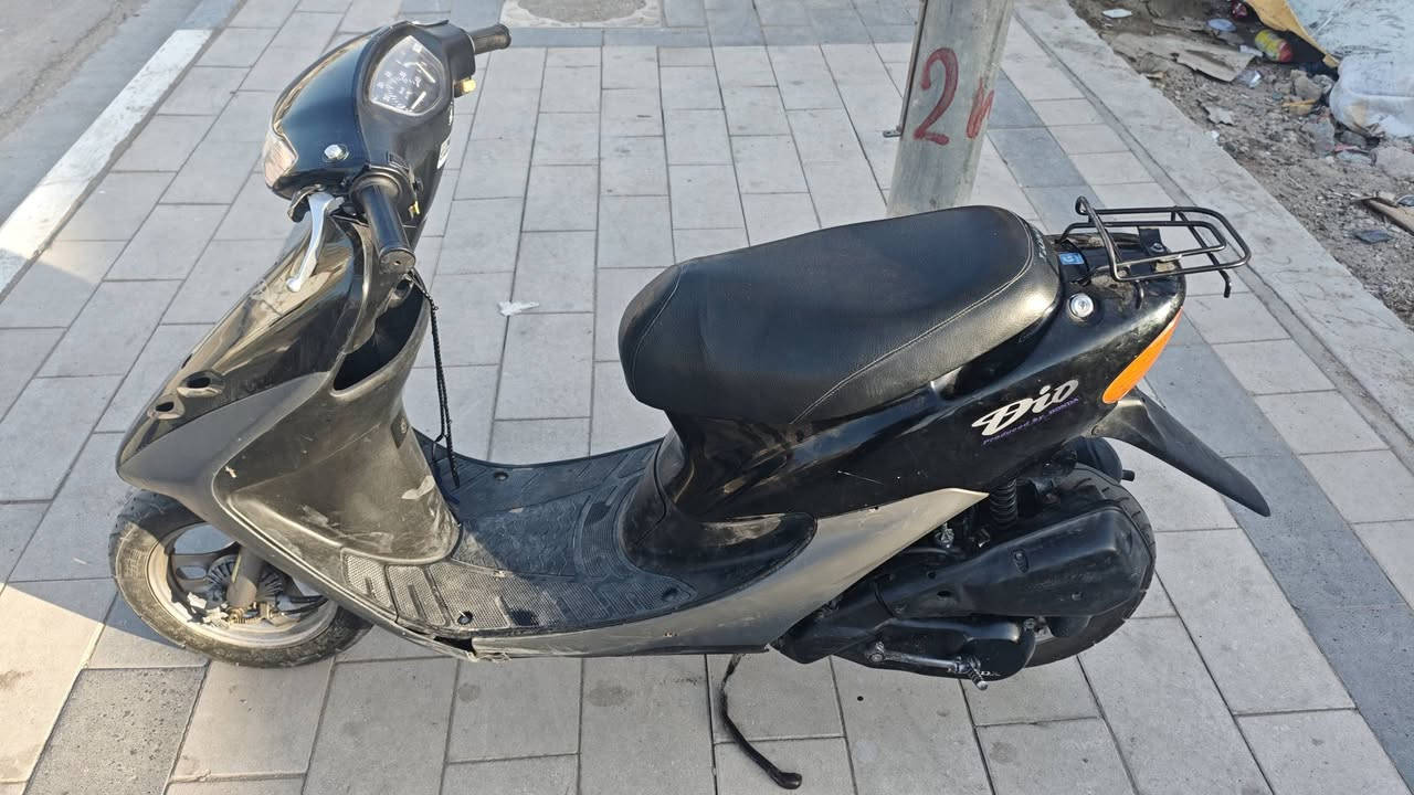 سلام عليكم دراجه هونده 60 للبيع مفتوحه مره واحد ختم واحد كلش نضيفه سعر دراجه 450وبيه مجال رقم صاحب دراجه *********** مكان بصره قضاء الامام صادق بني منصور جري
