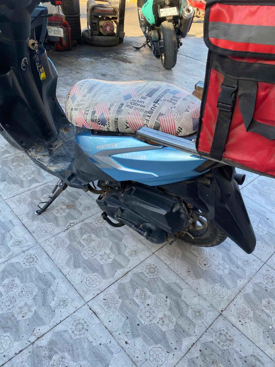 سلام عليكم دراجه للبيع نظيف مكينه وكشر بلاد شاشه الكتروني كهربائيات كامل مابي اي مشكله السعر 525 وبي مجاال الاستفسار ***********
