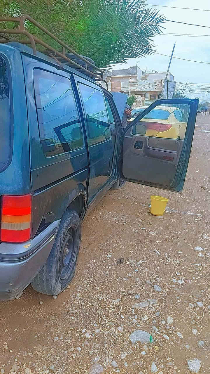 سلام عليكم دوج كلايزر سياحي رقم ديالى صاقطه سنويه صار ٤اشهر بسمي محرك كايم  وكاطعه ناريه مراوي شعندك مكانها ديالى بلدروز  اتصل وتدلل ***********
