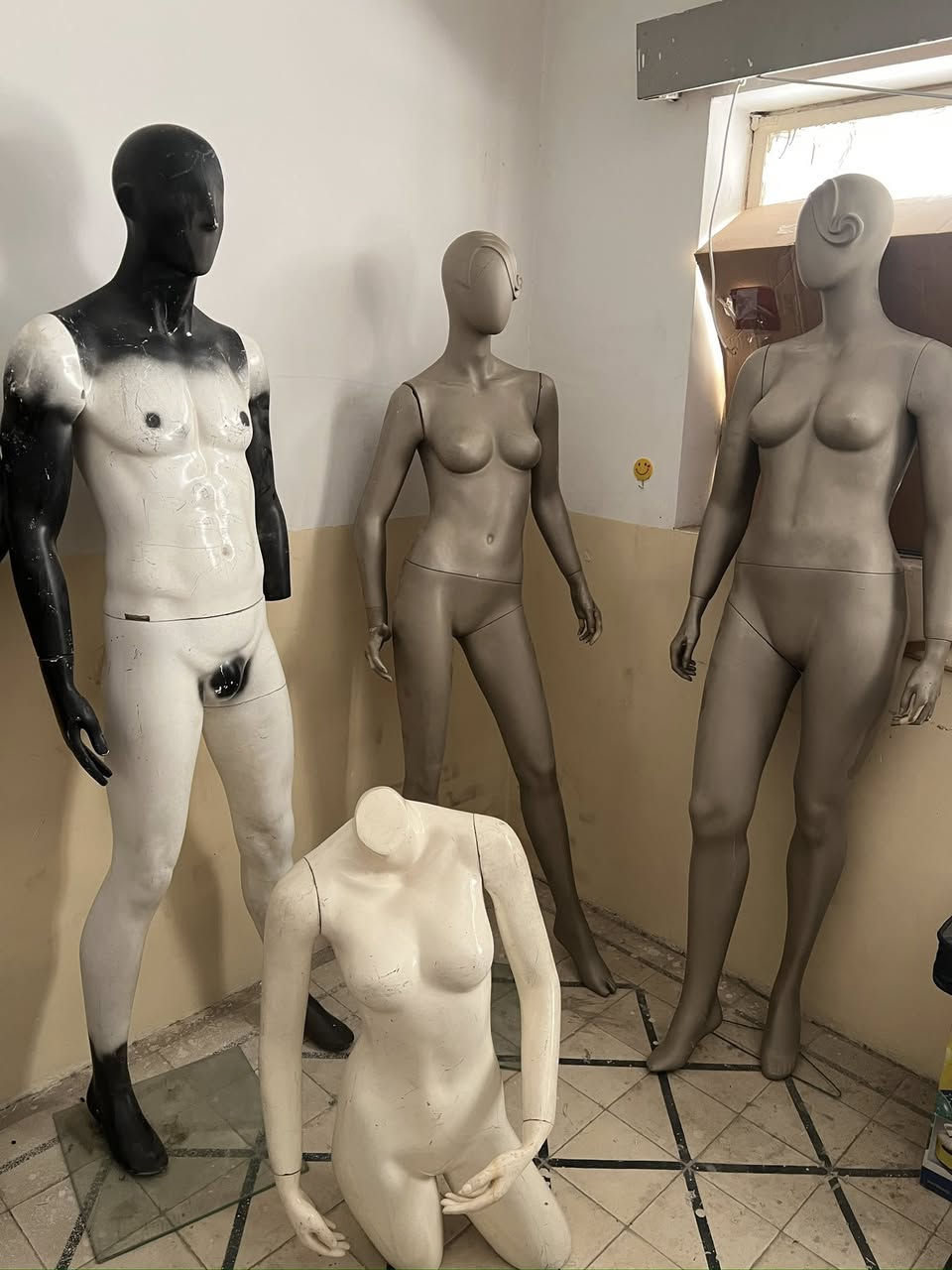 ملكانات نسائيه فقط عدد 4 سعر الواحد 60
فايبر نظافه 90%
المنصور ١٤ رمضان


**إذا كنت صاحب هذا الإعلان وتريد حذفه لأي سبب، رجاءا أرسل رسالة إلى الدعم الفني**