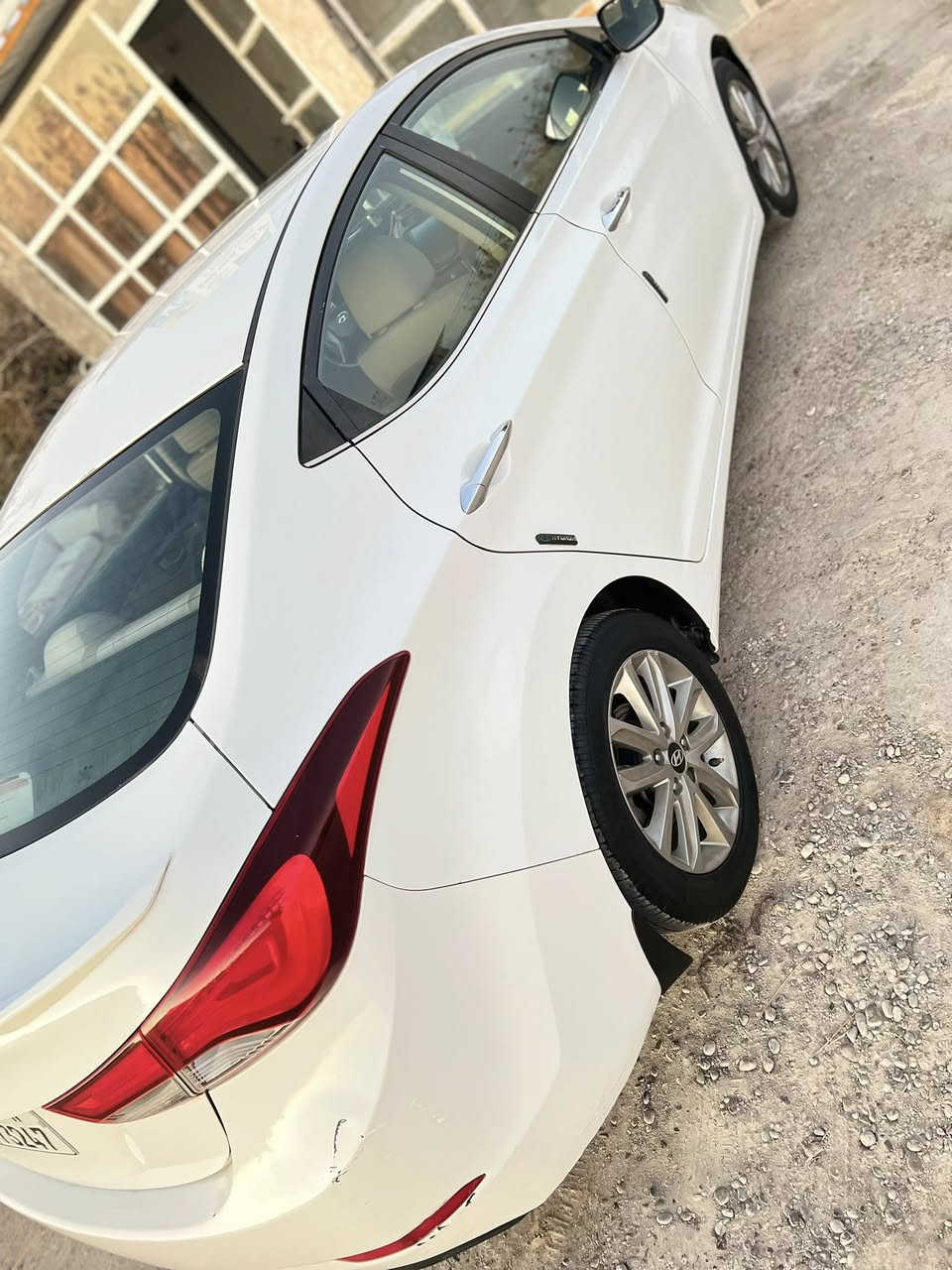 السلام عليكم
النترا للبيع موديل 2015 خليجي محرك 1800 دوش السياره مكفوله كفاله عامه من الصبغ والتبديل شرط السونار كير ومكينه كفاله مواصفات السياره فتحة سقف قطعتين تبريد تدفئه وتبريد ثلج داخل لونين مري شفط اشاير بالمري ثلاث انضمه قياده ماشيه 148 رقم بغداد دولي مشروع وطني + هزه جديده جاهزه من كلشي سنويه بأسمي 
مكان السياره المحموديه، اللطيفيه 
السعر 133 وبيها مجال 

الاتصال ***********
الاتصال ***********
