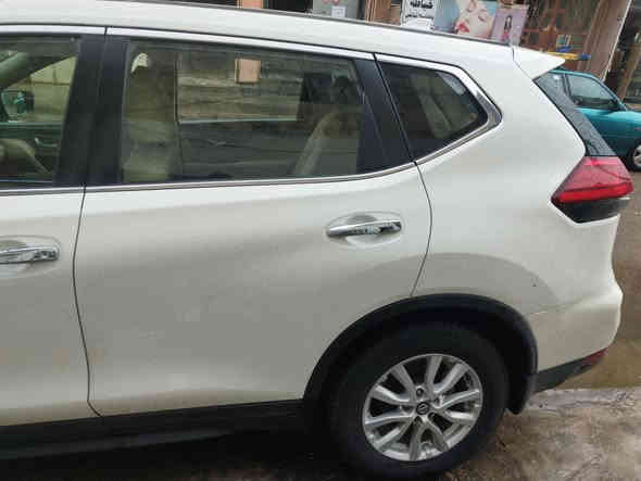 نيسان اكس تريل 2019
السلام عليكم من رخصه ادمن الكروب 
سياره x-Trail 2019 
7راكب 2500 خليجي
سياره واضحة  بل صورة ماشيه 53 الف 
سياره بسمنة 
ماكني ب بغداد رقم بغداد
سعر 190 ورقه
للتواصل : ***********
مرتضى
