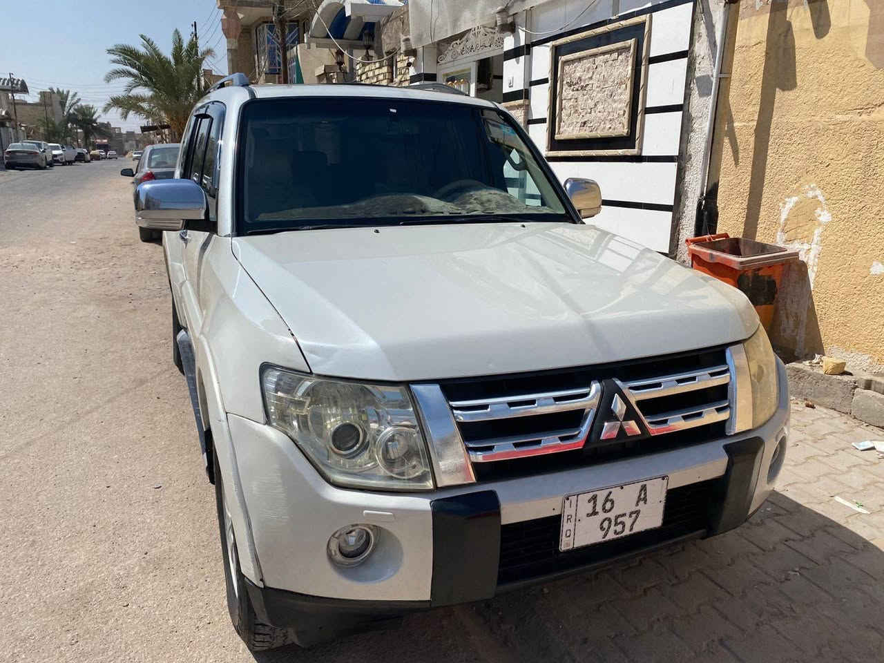 سلام عليكم باجيرو 2008 خليجي فول عده دمام رقم واسط مميز 957 A ماشيه 500 مكينه 3000 
 بيه شبرين بل جاملغ الامامي مال سكن والباب مال سكن شبرين والباب الوره مال سكن شبرين صبغ رايد مراوس رقم للتواصل *********** او خاص
