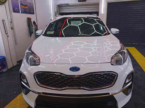 السلام عليكم 
للبيع كيا سبورتج 2021 خليجي بيسك 
المواصفات
شاشة انفكيشن
اريل انفكيشن
تبريد قطعتين 
حساس خلفي
مري شفط
اشاير بل مري
سايد بريك رجل
كروس سرعة 
كامرة خلفية
يدات نيكل
فول تحكم ستيرن
شاشة اعطال
مانع تزحلق
سويج شخاطة 
ماشية 67الف كم 
رقم بغداد ب اسمي 
بيها تعديل بل جاملغ الايمن والبنيد كذلك 
السعر 206 وبيها مجال
مكان السياره بغداد الشعب
للاتصال 
*********** بغداد
