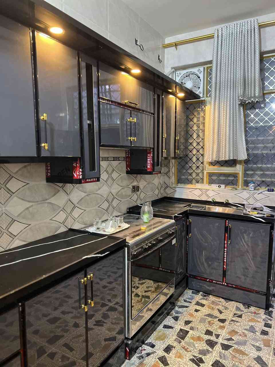 معمل محمد للمطابخ الحديثه 
اللطيفيه _شارع المزرعه 
*********** هاتف
***********هاتف
*********** واتساب
