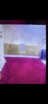 غرفة نوم للبيع نضيفة سعرها 150 وبيها مجال بسيط  العنوان بغداد كرادة دا...