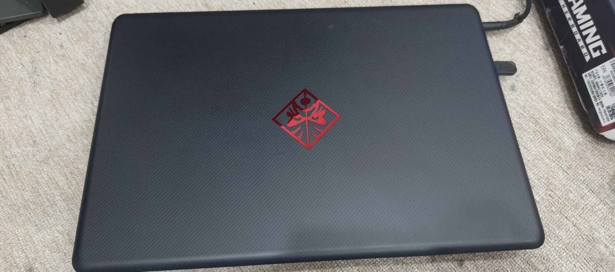سلام عليكم 
nrx: 285$ 
HP OMEN GAMING 
DP: 17.3 IPS FULL HD 
GPU: GTX 1070 8GB 
CPU:i7 6700HQ 4CORE 8THREAD 
RAM: 24GB  DDR4 
HARD: 256 GB SSD TEAM GROUP 
BATTRY: NON أربيل, العراق


**إذا كنت صاحب هذا الإعلان وتريد حذفه لأي سبب، رجاءا أرسل رسالة إلى الدعم الفني**