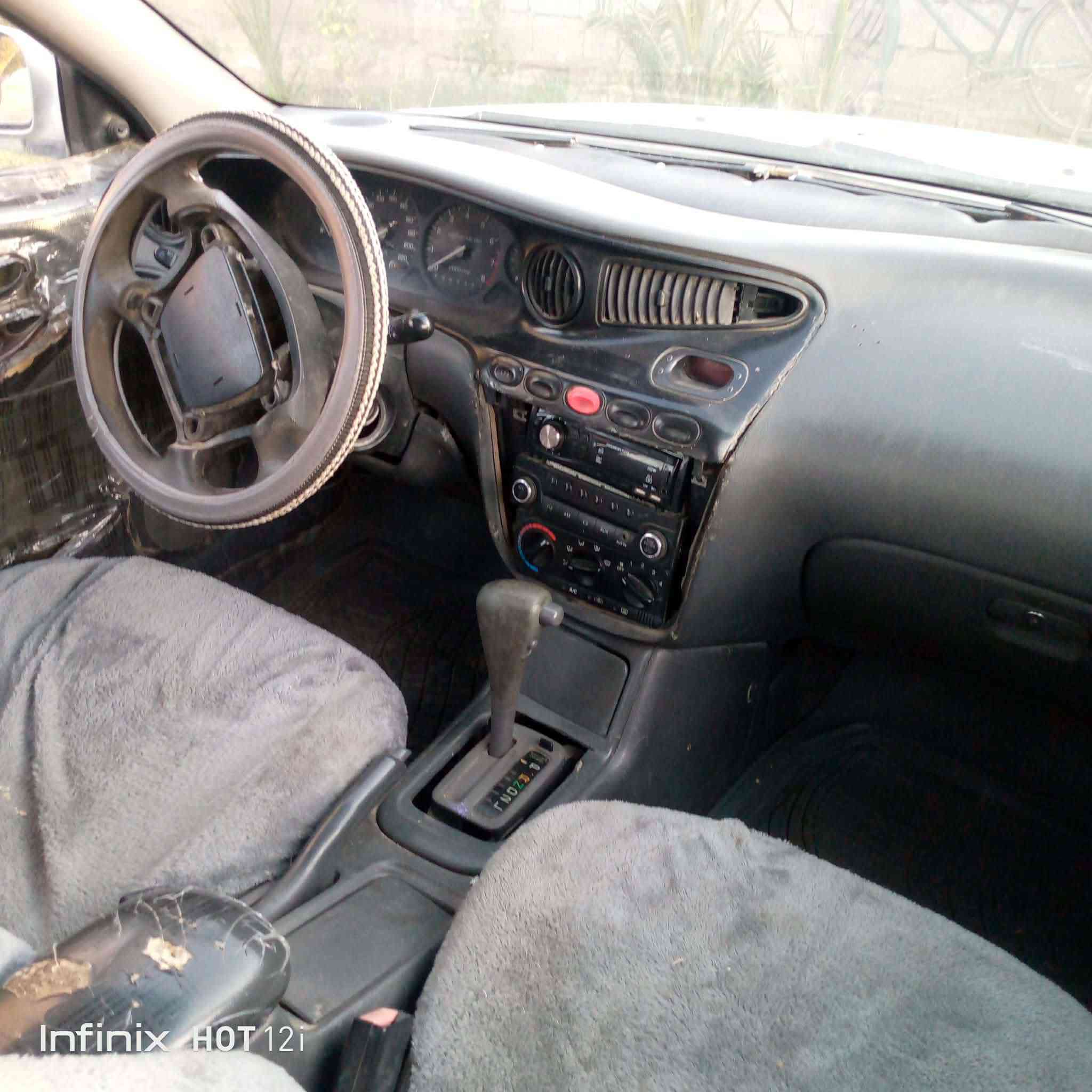 هونداي نوبرا لكنزا موديل 99 رقم نكليزي سنويه 31 بسمي رقمها ديالى سعرها 35بيه مجال وترهم مراوس مكان ديالى ‏‪***********‬‏
