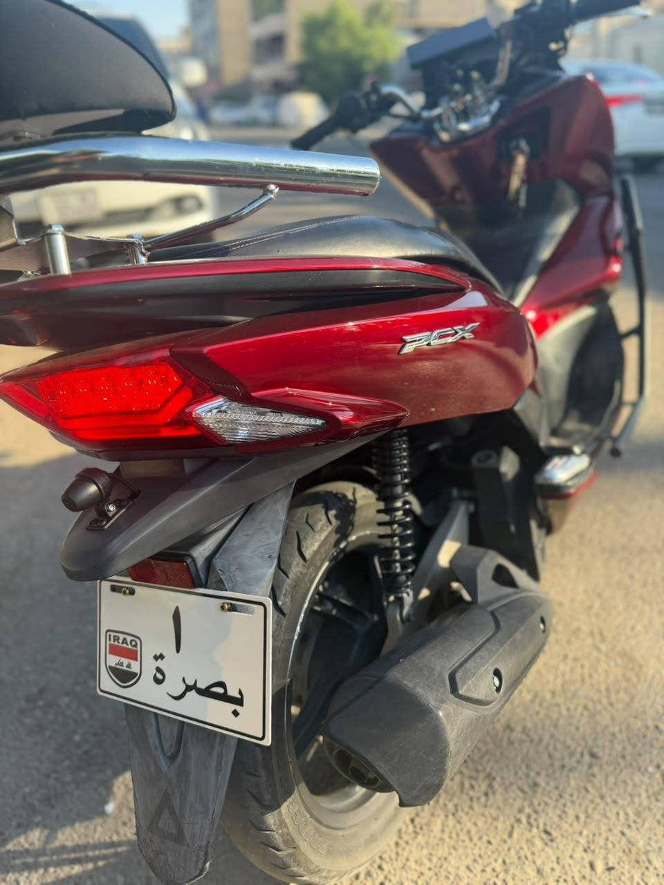 السلام عليكم
دراجه pcx ياباني اصل جيل الثاني  دراجه نضيفه بمعنى الكلمه وجاهزه على اخر برغي دراجه عليه اضافات كومه ما عدا الواضحات بالصور مصروف عليه اضافات فوك المليون ابيعهن وي الدراجه اوراق كامله بيه تايرات تخم قبل فتره شادهن بريكات جدد كهربائيات كله كامله

للبيع فقط ب١٩ ورقه ونص وبيه مجال دراجه ماخذه فوك هذه الشعر والاضافات عليه مكلفتني بعد اكثر بس ابيع لان متوازي على فلوس
مكاني الاعظمية بغداد رقمي ***********
