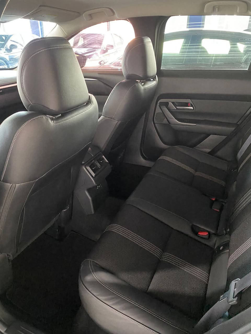 مازدا cx50 پریفیرد 2025
بئ بویاخ 
ژمارەی کاتی نە شکاوە
30 هەزار مایل رۆیشتوە 
شانسی گیر مەکینە بەشەرت
 تەنها 2 پلەی تەعدیلی سەرد
نرخ 185 ژمارەی شانسی
7MMVABBM8SN318145
شوؽن دهوک

مازدا cx50 پریفرد 2025
ماشية 30 الف مايل
تترقم شمالي
حافة البند تعديل بارد
حافة الجنطة تعديل بارد
السيارة ايرباك كاملة سستم راجع شركة ما بيها اي
ضوة تترقم شمالي فقط 
السعر 185
رقم الشاصي 
7MMVABBM8SN318145
مكان السيارة دهوك
للمزيد من المعلومات 
*********** واتس اب
