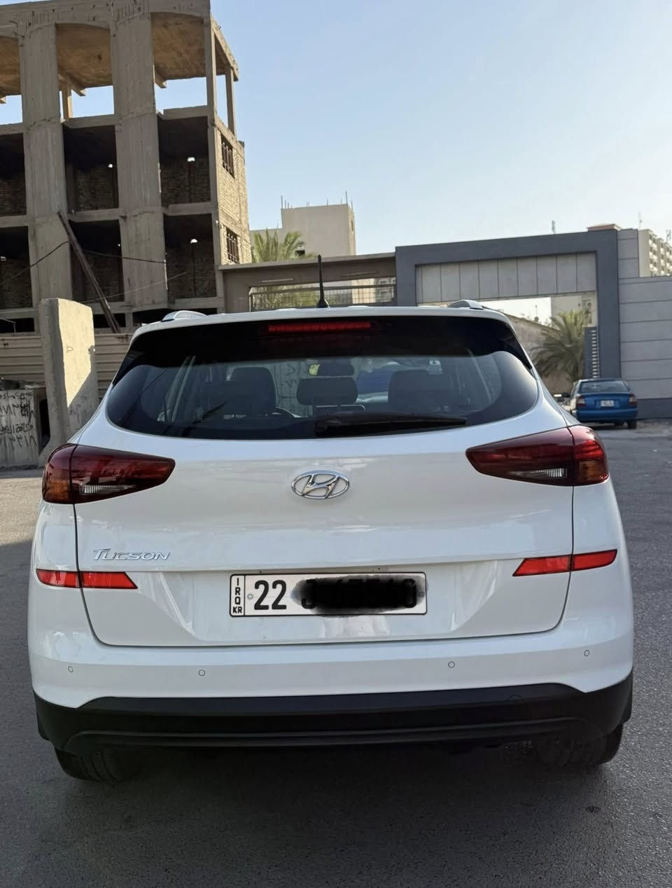 سلام عليكم توسان خليجي 2021 رقم اربيل الجديد مكفوله بيه بارد باب السايق الباقي مكفول فول مواصفات عده البانوراما 
بصمه 
شاشه جبيره 
تحكم استيرن جهتين 
انضمت قياده 
انضمت ترحيب 
كشنات كهرباء 
قطعتين تبريد 
ثلاجه بالجكمجه 
شاحن لاسلكي 
مري شفط اشاير بالمري 
حساس امامي خلفي 
كامره خلفيه 
يدات نيكل 
لد امامي نهاري 
كشاف ضباب خلفي 
ويل حجم 19 بلادي 
السياره جديده ماشيه 77 الف حقيقي للبيع 207 وبيه مجال بسيط *********** مكانه بغداد
