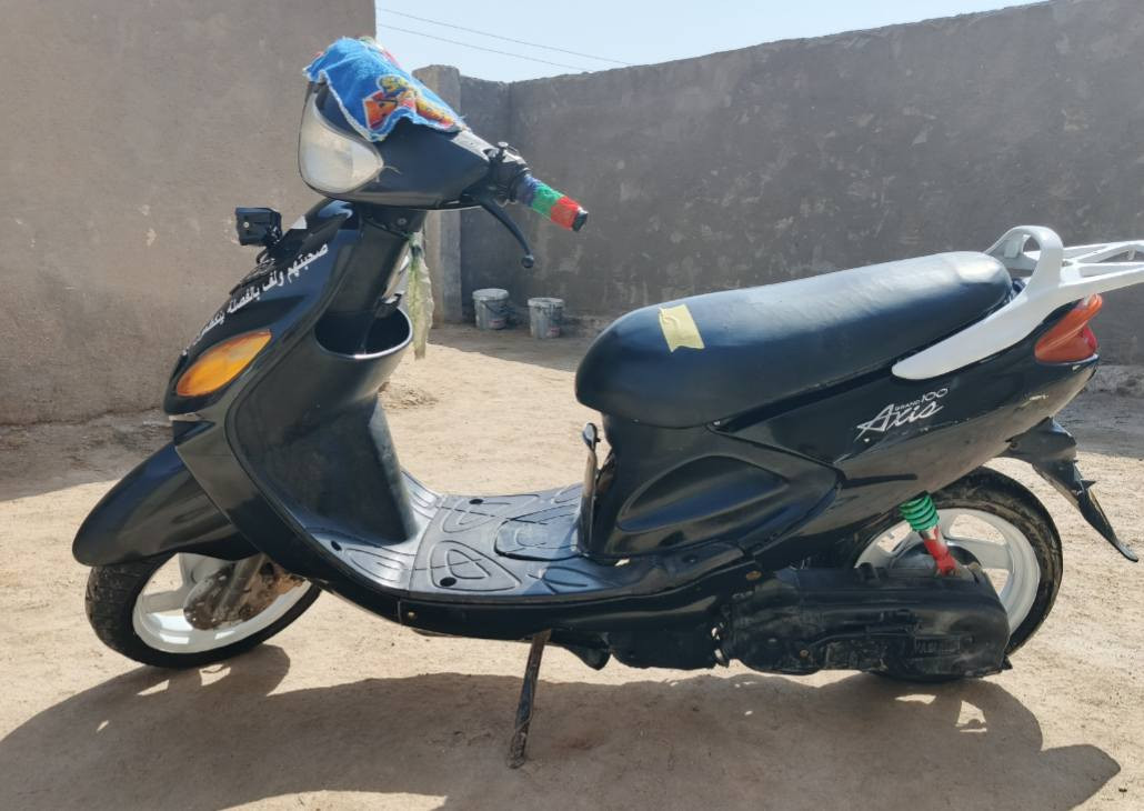 دولفين للبيع شغاله من كلشي سعر 400وبيه مجال لتواصل ***********
