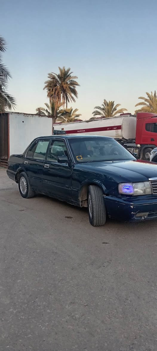 السعر 35 قفل 
كير محرك مكفولات
السياره بيها تجيه. خفيفه
مكاني بالحله
***********
***********
ملاحظة ما اراوس ما اراوس بييع فقط بييع فقط
