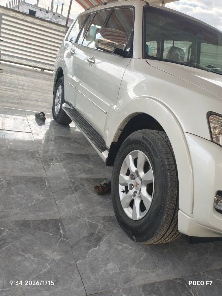 السلام عليكم ورحمه الله وبركاته سياره باجيرو موديل 18 محرك 6 سلندر سياره مقفوله كفاله سياره جديده ماشا قليل *********** ابو الخصيب, البصرة
