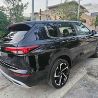 اوتلندر • ٢٠٢٢ • ٢.٥