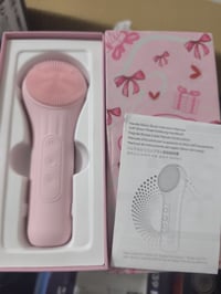 شاحن • الكترونيات