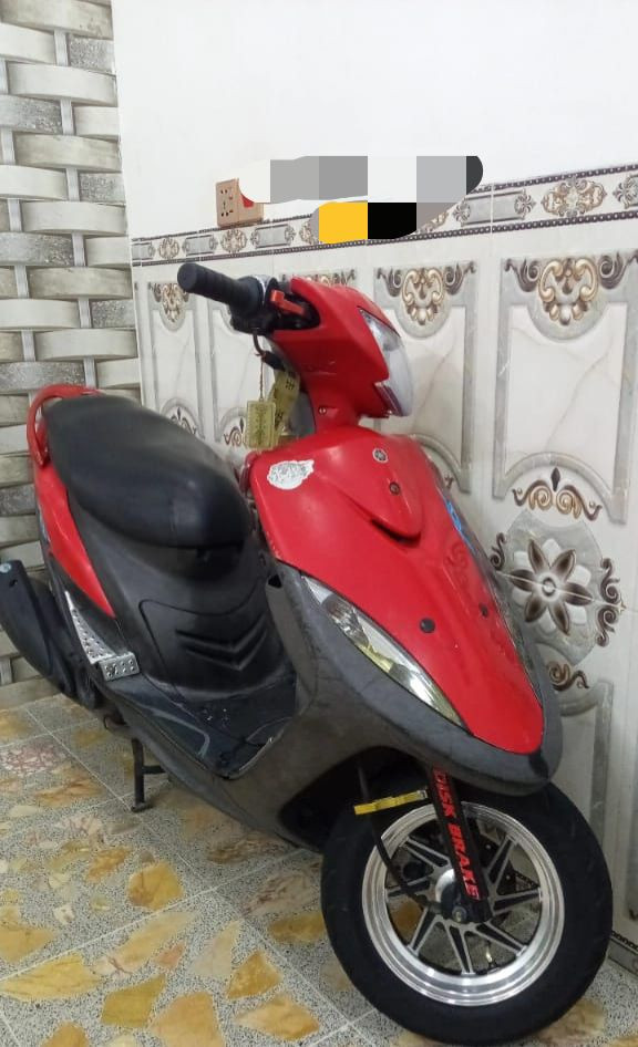 السلام عليكم دراجه ماكس عدله نضيفه وكامله من كلشي مكينه ما مفتوحه بلاديه دراجه جديده ويل كب سعرها 800 وبيها مجال اوراقها كامله مكفوله من اي شي مكان دراجه بغداد سبع قصور رقم ***********
