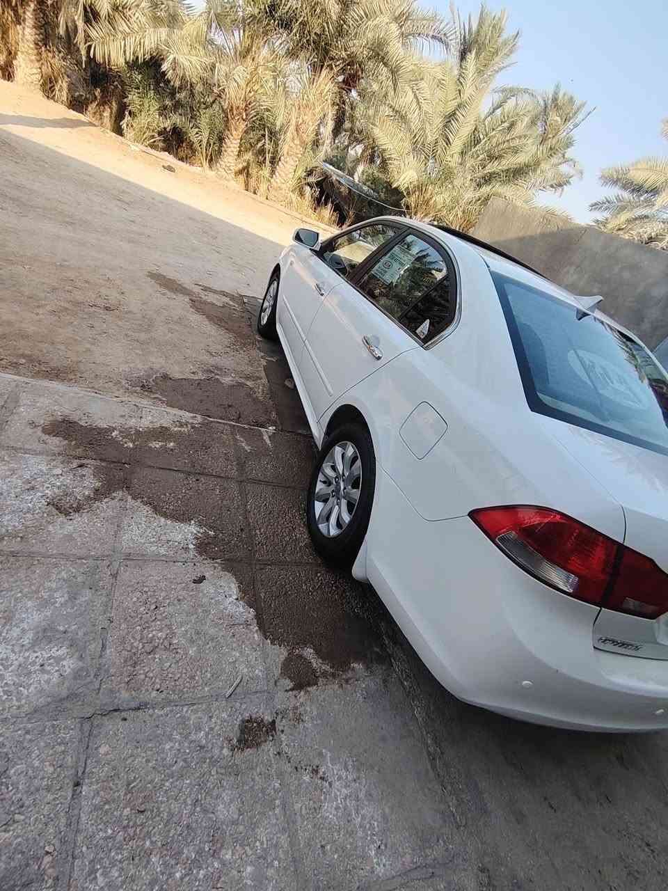 سلام عليكم
للبيع اوبتيما مديل 2009رقم بغداد تحويل مباشر وارد خليجي    فول مواصفات ما عدا البصمه سياره  جديده كلش   مكفوله كفاله عامه ما عدا الدعاميه الكدام صبغ كد شبرين ***********??ا. مكان السياره الديوانيه الشاميه السعر  137
