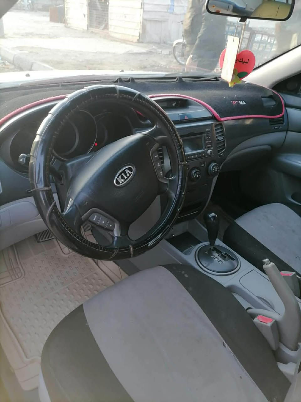 السلام عليكم اوبتما موديل 9 نضيفه خليجي بيهه بارد جاملغ خلفي محرك 2000 السعر 125 وبيهه مجال رقم بغداد للاستفسار (***********) ملاحضه (مكلف بالنشر اتصل على الرقم)
