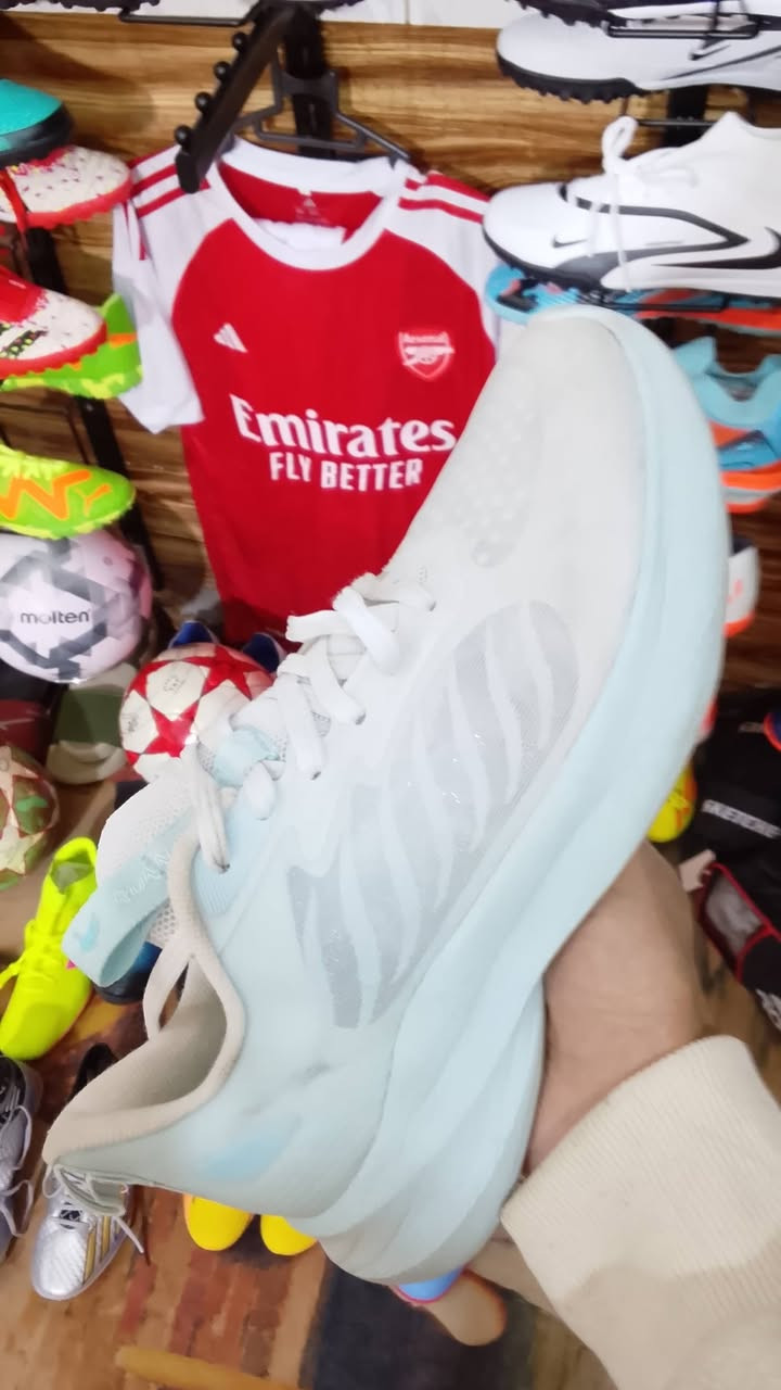 باله سعر القطعه 5 الاف وبس يوجد خدمة توصيل الى كل المحافظات بس ب3 الاف
تواصل خاص او واتساب *********** ❤️ بدربك لايك ❤️
