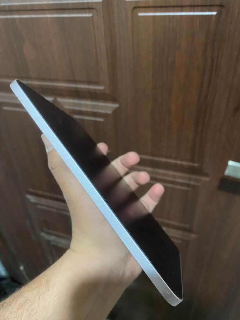 :
للبيع iPad mini 6

* سعة 64GB
* Wi-Fi
* نسبة البطارية 91%
* الحالة ممتازة جدًا
* يوجد خدش بسيط جدًا لا يؤثر على الاستخدام
* الجهاز نظيف وكل شيء فيه يعمل بكفاءة

السعر: 400 ألف دينار قابل للتفاوض بالمعقول

للاستفسار مراسلة


**إذا كنت صاحب هذا الإعلان وتريد حذفه لأي سبب، رجاءا أرسل رسالة إلى الدعم الفني**