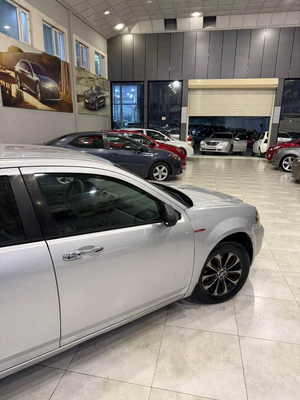 سياره دوج افنجه ر مودئل2008سبغ دوو قتعه بئ داخلي شاصي په ره شوت شه رت نه فه كري ساره گه له ك يا باقشه گئرومه كينه شه رتن غورامه ژي 100دولار يئل سه ر ساره ته ب ره ب ژي تئدا نينه شه رت ساره يا باقشه ئك ده سته سنه وي ژي يا جديده تحويل شه رت مه كينه 4بستنه  سعر ژي 69وه رقه و مه جال ته بديل ژي يا هه ي مشته ري بي وه ره خاص يان ته له فونئ بكه *********** دهوك, العراق
