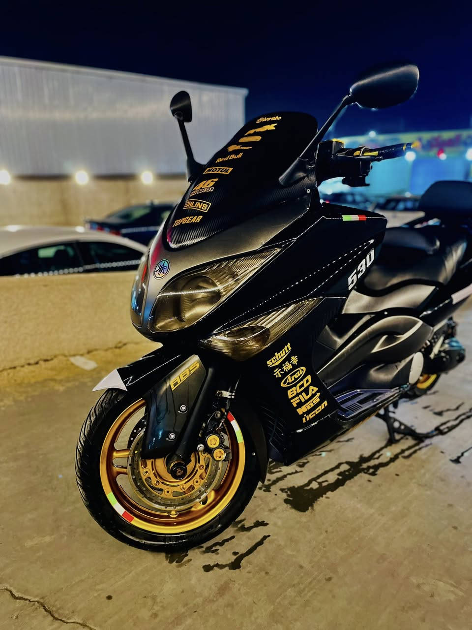 سلام عليكم شباب تي ماكس موديل 11مكينه 500دراجه كلهه بلاديه مكينه مكفوله تجي وتفحص وين متريد كلج خلفي امامي بلادي صالنصه بلاديه كهربايات كلهه شغاله تخم تاير جديد دهن قبل اسبوع مبدله جديد الي اله رغبه بلدراجه ينتصل وبي خير ويدلل *********** مكان الدراجه كوت ..🩷🫴
