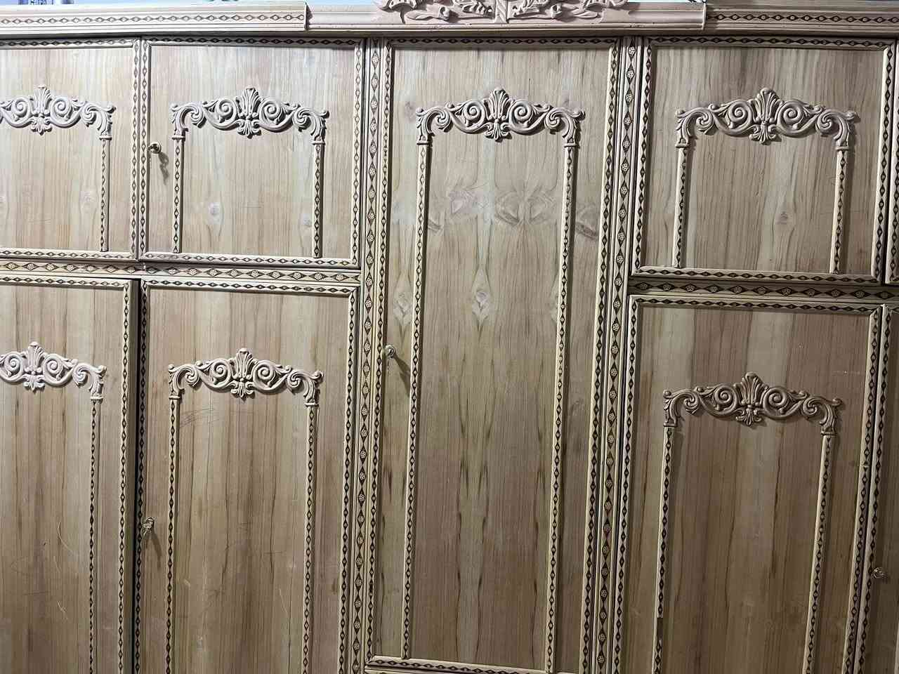 اثاث خشب للبيع عندي تخت سرير نفرين كلهم للبيع


**إذا كنت صاحب هذا الإعلان وتريد حذفه لأي سبب، رجاءا أرسل رسالة إلى الدعم الفني**