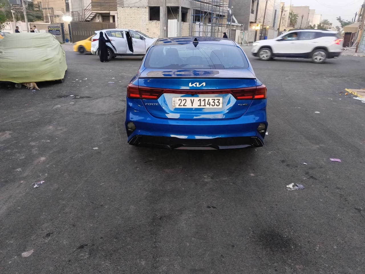 السلام عليكم للبيع كيا فورتي وارد امريكي جيتي لاين موديل 22 حادث موضح بالصور كير مكينه مكفول السعر 153 بيه مجال مكاني بغداد الكاظميه رقم تليفون ***********
