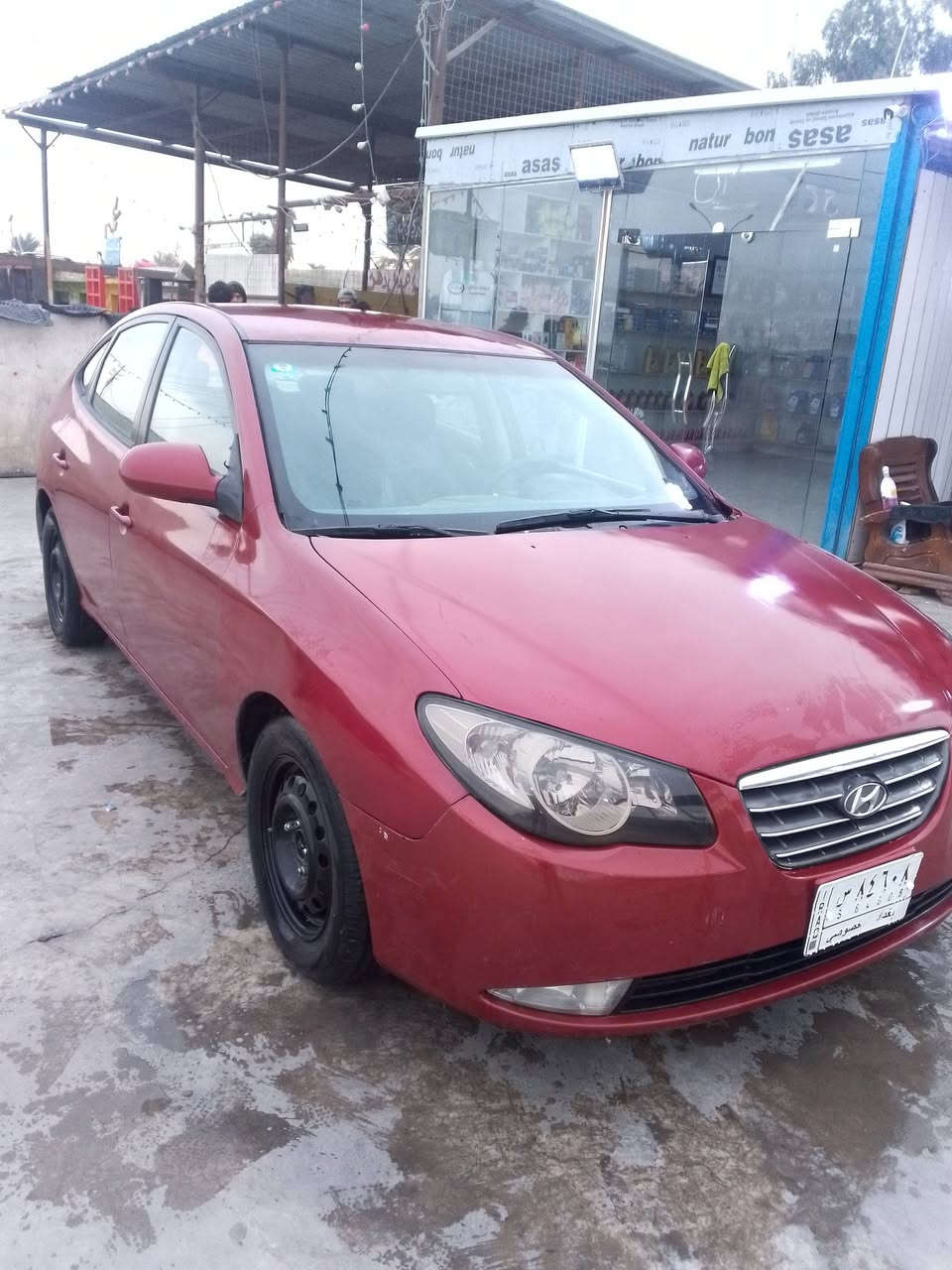 السلام عليكم
النترا 2007 وارد امريكي حادث جاملغ وبنيد. 

مصبوغها حزام 

كير و  ماكينه مكفولات   تخم تاير جديد 

رقمها بغداد دولي مكانها بغداد حي الوحده قريب على بسمايه 

السعر 80

بيها مجال قليل 

***********
