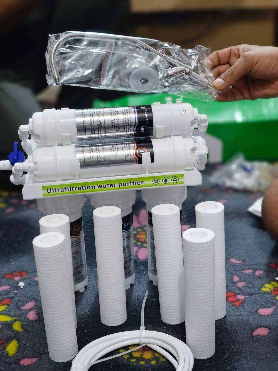 تصفيه ماء أرو حجم صغير بهاذ الشكل الي تفيده يراسلني واتساب ***********
